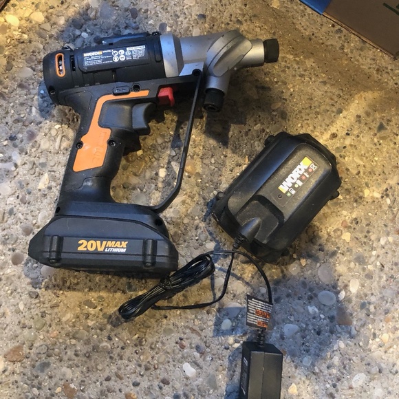 Worx Cordless Screwdriver Set - Picture 2 of 8